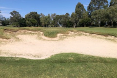 The-Palms-golf-course-bunkers-were-trimmed-and-detailed