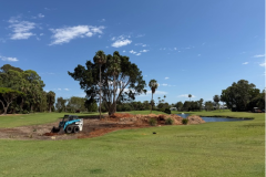 Garden-mulch-work-on-The-Palms-golf-course