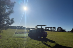 Foliar-fertilising-selected-areas-on-The-Pines-golf-course